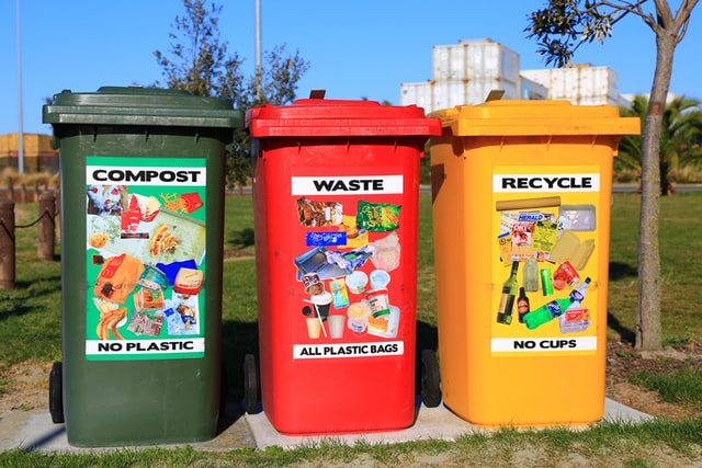 different colour bins for recycling